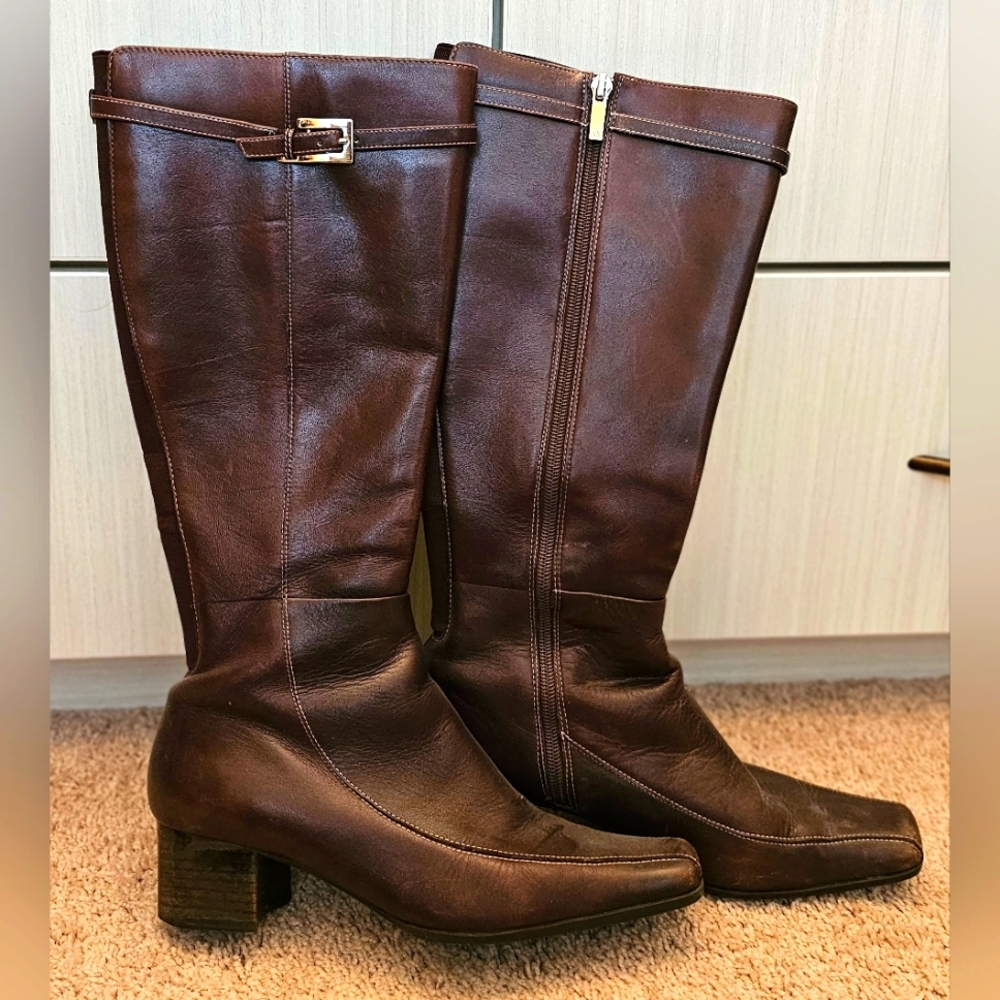 Anne Klein Boots